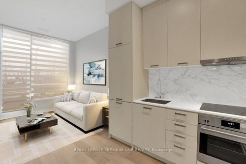 106-10 Honeycrisp Cres, Vaughan, ON, L4K0M7 | Card Image