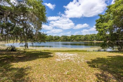 151 Twin Lakes Road, House other with 2 bedrooms, 1 bathrooms and null parking in Hawthorne FL | Image 2