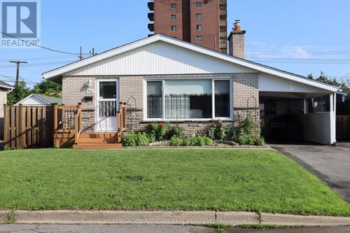 1261 Brookline Ave, Ottawa, ON, K1V6S4 | Card Image