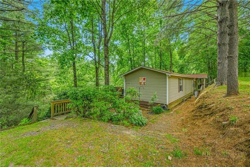 351 Laurelwood Ln, Boone, NC, 28607-5178 | Card Image