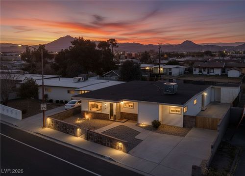 326 W Basic Rd, Henderson, NV, 89015-7109 | Card Image