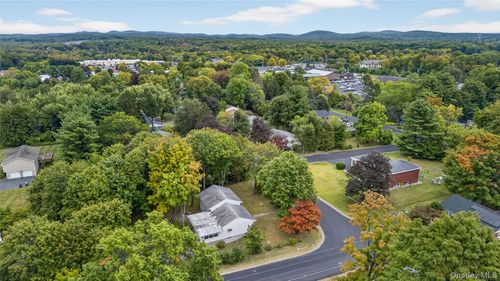 25 Cherry Hill Rd, New Paltz, NY, 12561-2207 | Card Image