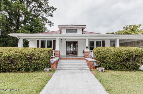 600 S Haughton St, Williamston, NC, 27892-2461 | Card Image