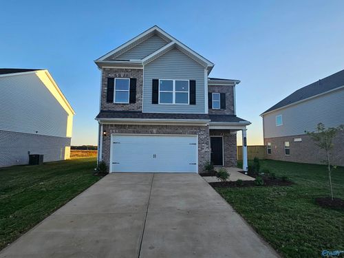 172 Mill Valley Way, New Market, AL, 35761-6602 | Card Image