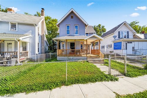 305 W 53rd St, Ashtabula, OH, 44004-7044 | Card Image