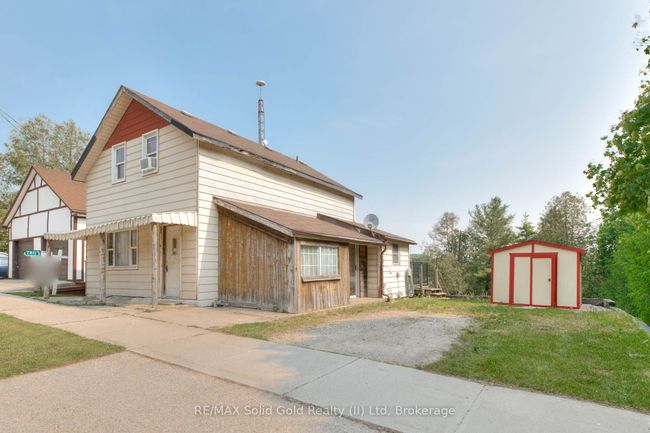 7811 Wellington 45 Road, House other with 3 bedrooms, 2 bathrooms and 2 parking in Mapleton ON | Image 5