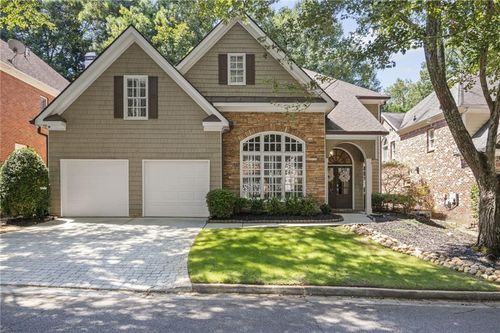 3200 Windsor Lake Dr Ne, Brookhaven, GA, 30319-2373 | Card Image
