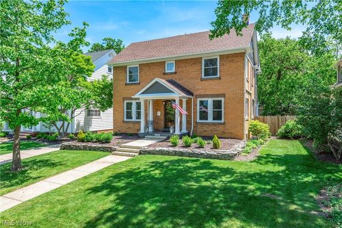 1503 Waterbury Rd, Lakewood, OH, 44107-4818 | Card Image