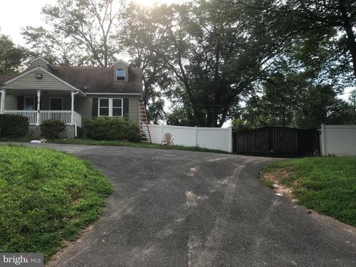 15520 Kruhm Rd, BURTONSVILLE, MD, 20866-1406 | Card Image