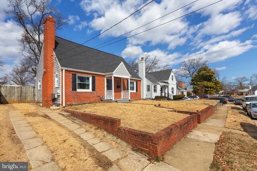 6918 Gateway Blvd, DISTRICT HEIGHTS, MD, 20747-2312 | Card Image