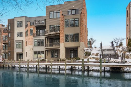 157 Uptown Ct, Traverse City, MI, 49684-2579 | Card Image