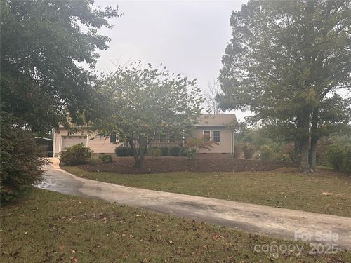 12087 Traphill Rd, Traphill, NC, 28685-9036 | Card Image