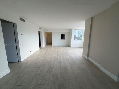 301-40-deeded-dock-3660 Ne 166th St, North Miami Beach, FL, 33160-3880 | Card Image
