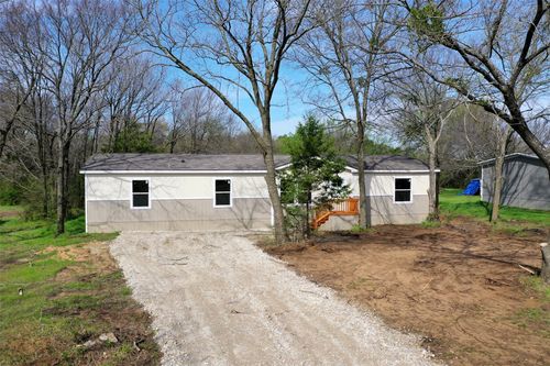 629 County Road 167, Whitesboro, TX, 76273-5279 | Card Image