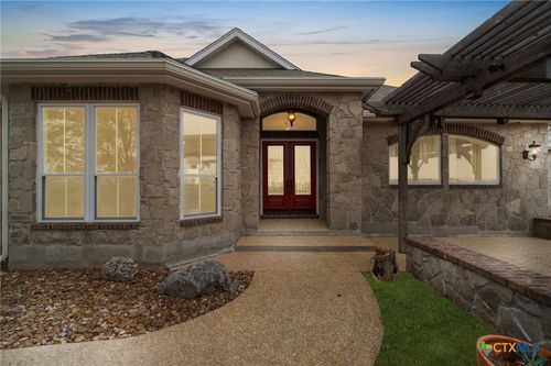 1069 Fawn River Dr, Spring Branch, TX, 78070-3772 | Card Image