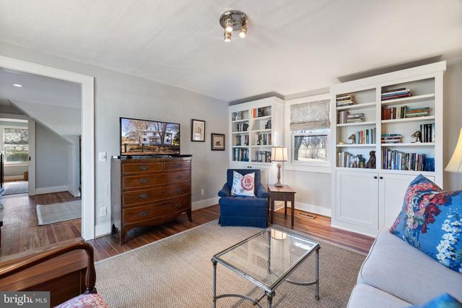 6592 Smitten Farm Ln, House other with 3 bedrooms, 2 bathrooms and null parking in THE PLAINS VA | Image 7