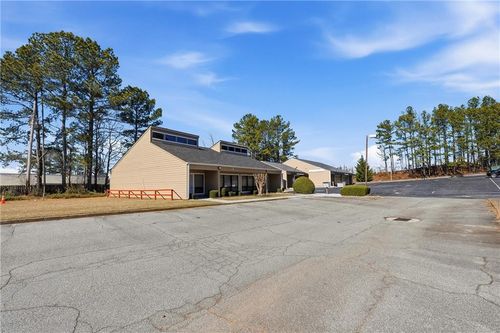 415-421-415 W Pike Street, lawrenceville, GA, 30046 | Card Image