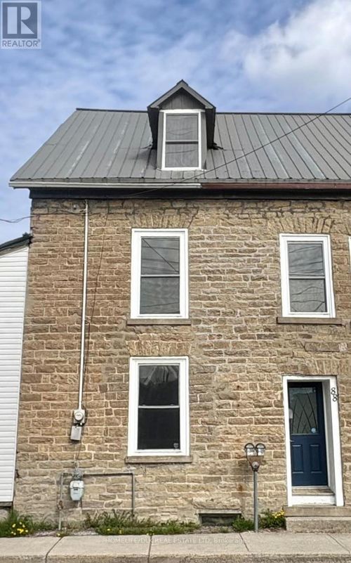88 George St, Brockville, ON, K6V3V7 | Card Image