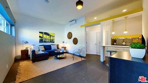 2717 Lytelle Pl, LOS ANGELES, CA, 90065-4614 | Card Image
