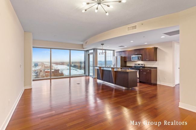 APT-1503 - 335 Bridge St Nw, Condo with 2 bedrooms, 2 bathrooms and null parking in Grand Rapids MI | Image 9
