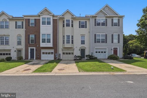 6103 Pine Crest Ln, FREDERICK, MD, 21701-7600 | Card Image