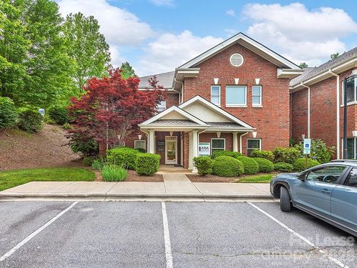 115-2 Walden Ridge Dr, Asheville, NC, 28803-8597 | Card Image