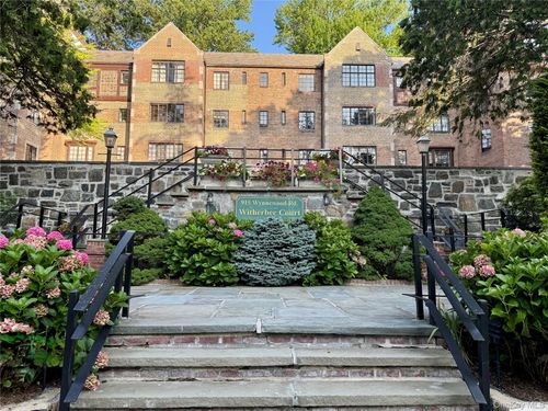apt-g2-915 Wynnewood Rd, Pelham, NY, 10803-3036 | Card Image