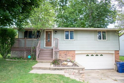 1553 Quail Hollow Dr, Cambridge, OH, 43725-8713 | Card Image