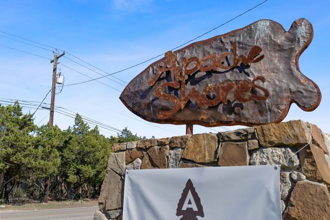 Welcome to Apache Shores on Lake Austin | Image 24