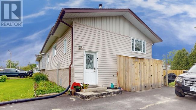 1 Draper St W, House other with 3 bedrooms, 2 bathrooms and null parking in Little Current ON | Image 12