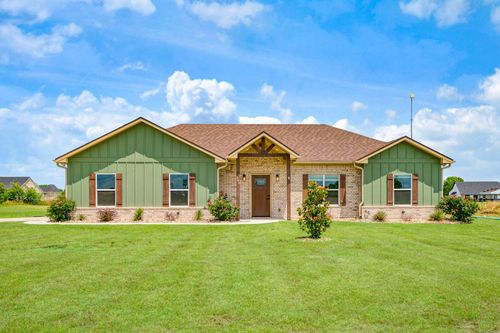 204 Private Road 33083, Sumner, TX, 75486-5709 | Card Image