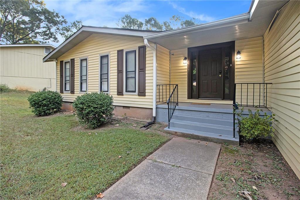 Dogwood Farms Dr, Decatur, GA 30034