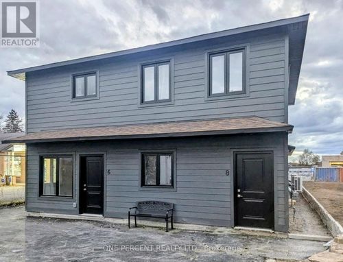 8-6610 Fourth Line Rd, North Gower, ON, K0A2T0 | Card Image