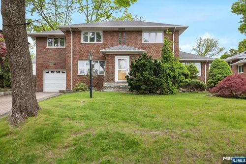 535 Summit St, Englewood Cliffs, NJ, 07632-3014 | Card Image