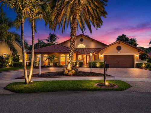 3104 Peachtree Cir, Davie, FL, 33328-6705 | Card Image