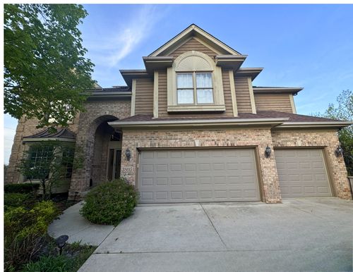 3805 Gladstone Dr, Naperville, IL, 60565-1109 | Card Image