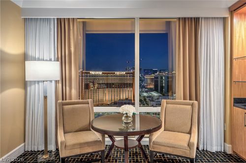 3502-2000 Fashion Show Drive, Las Vegas, NV, 89109 | Card Image