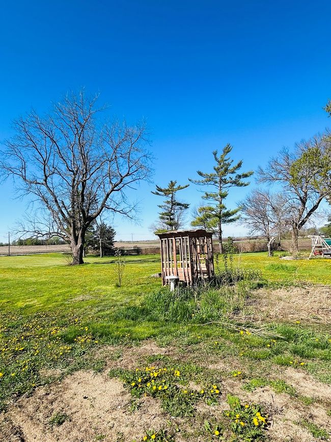 2271 200th Street, Home with 4 bedrooms, 1 bathrooms and 2 parking in Humboldt IA | Image 19