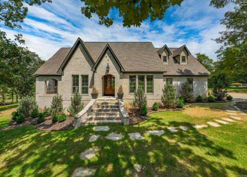 18 Sky Dr, Greenbrier, AR, 72058-9592 | Card Image