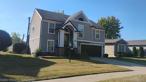 6358 Dexter St, Romulus, MI, 48174-1832 | Card Image