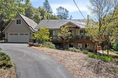 2940 Horseshoe Bend Rd, Somerset, CA, 95684-9581 | Card Image
