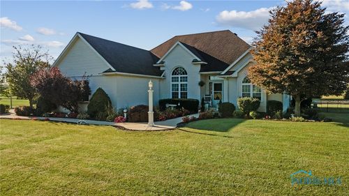 11968 W Michael Dr, Oak Harbor, OH, 43449-9835 | Card Image