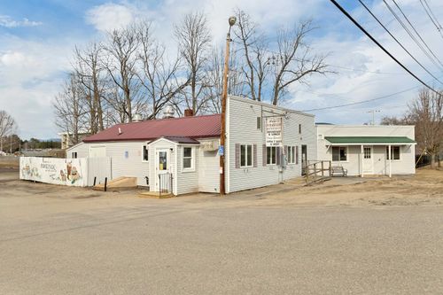 138 Nh Route 175a, Holderness, NH, 03245-5055 | Card Image