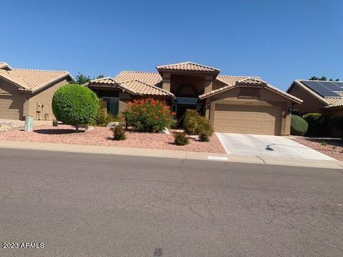 8756 W Rockwood Dr, Peoria, AZ, 85382-8512 | Card Image