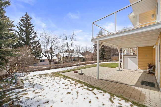 28 Stradwick Way Sw, Home with 3 bedrooms, 3 bathrooms and 2 parking in Calgary AB | Image 28