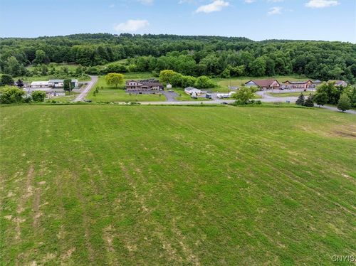 58 Genesee St, Chittenango, NY, 13037 | Card Image