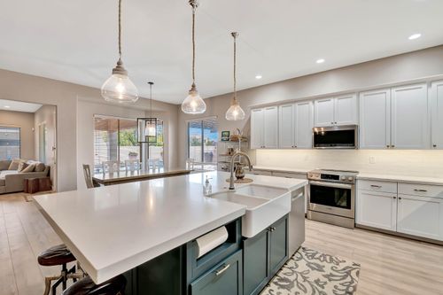 10226 E Laguna Azul Ave, Mesa, AZ, 85209-1296 | Card Image