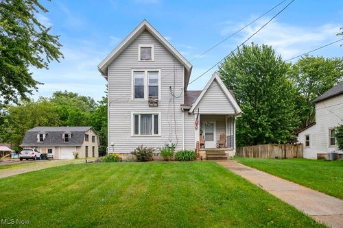 124 Wheeling Avenue, Wellington, OH, 44090 | Card Image