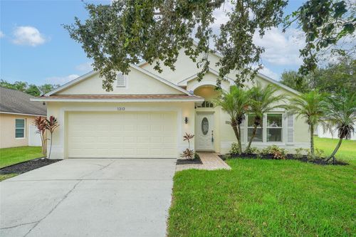 1212 Lake Shore Ranch Dr, SEFFNER, FL, 33584-5552 | Card Image