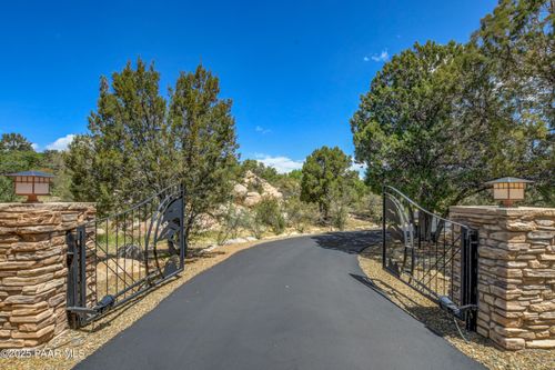 21 Yakashba Dr, Prescott, AZ, 86305-5259 | Card Image